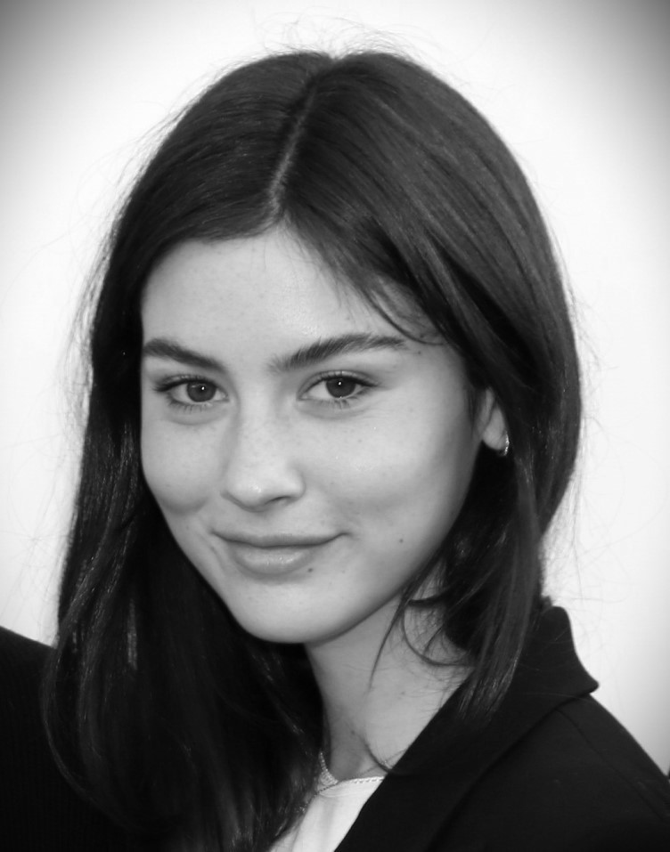 Портрет Gracie Abrams